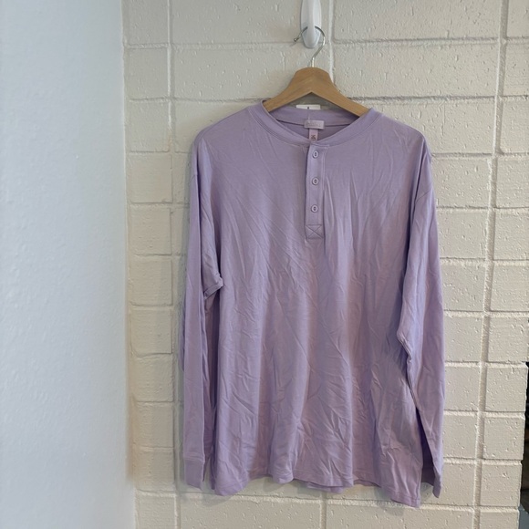NWT SKIMS boyfriend longsleeve Henley shirt in lily - Picture 4 of 6